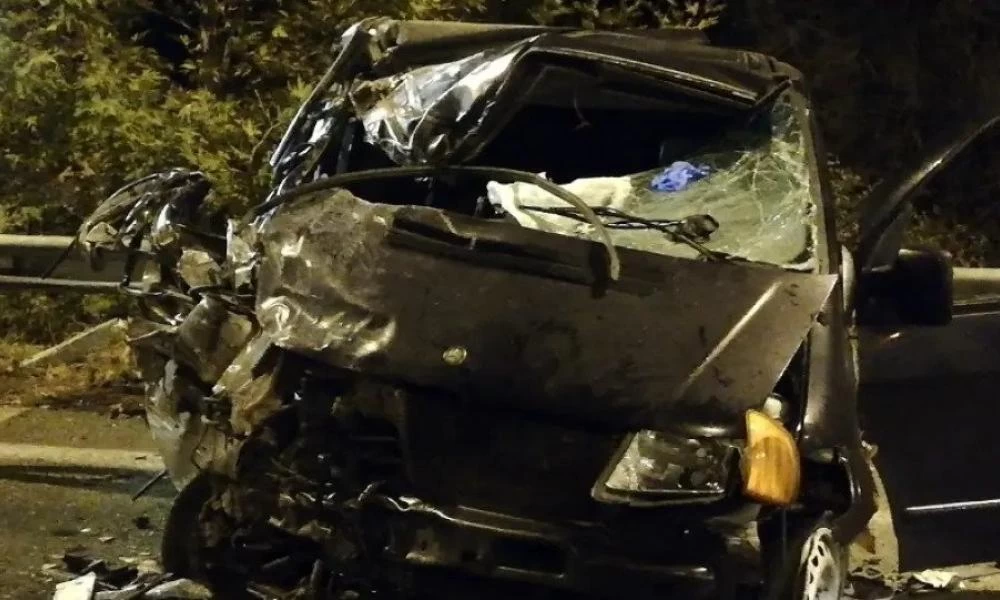 Σφοδρό τροχαίο στη Θεσσαλονίκη-Τέσσερεις τραυματίες